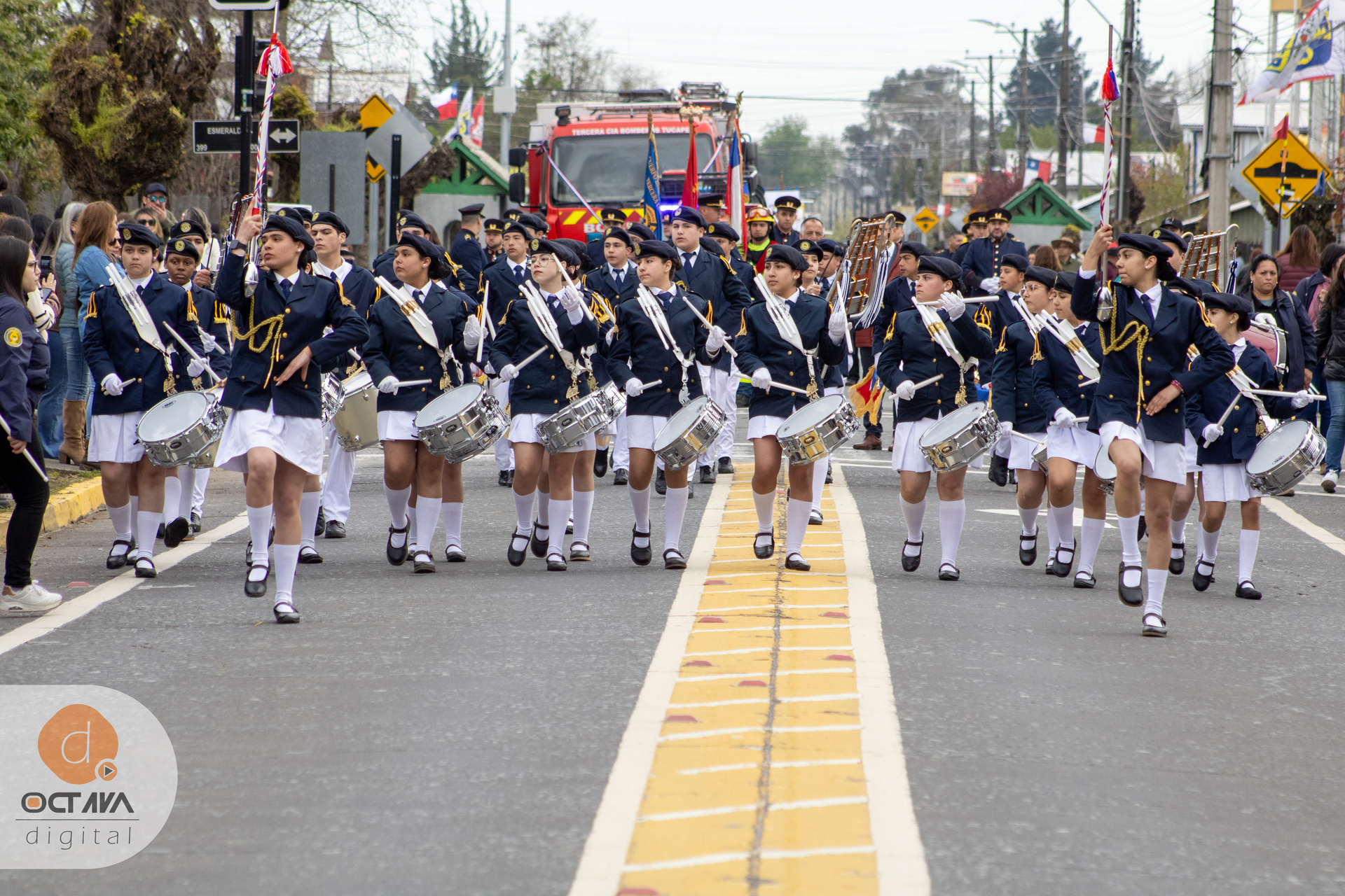 Con discursos, bailes y un gran desfile cívico, Tucapel celebró las Fiestas Patrias 2025